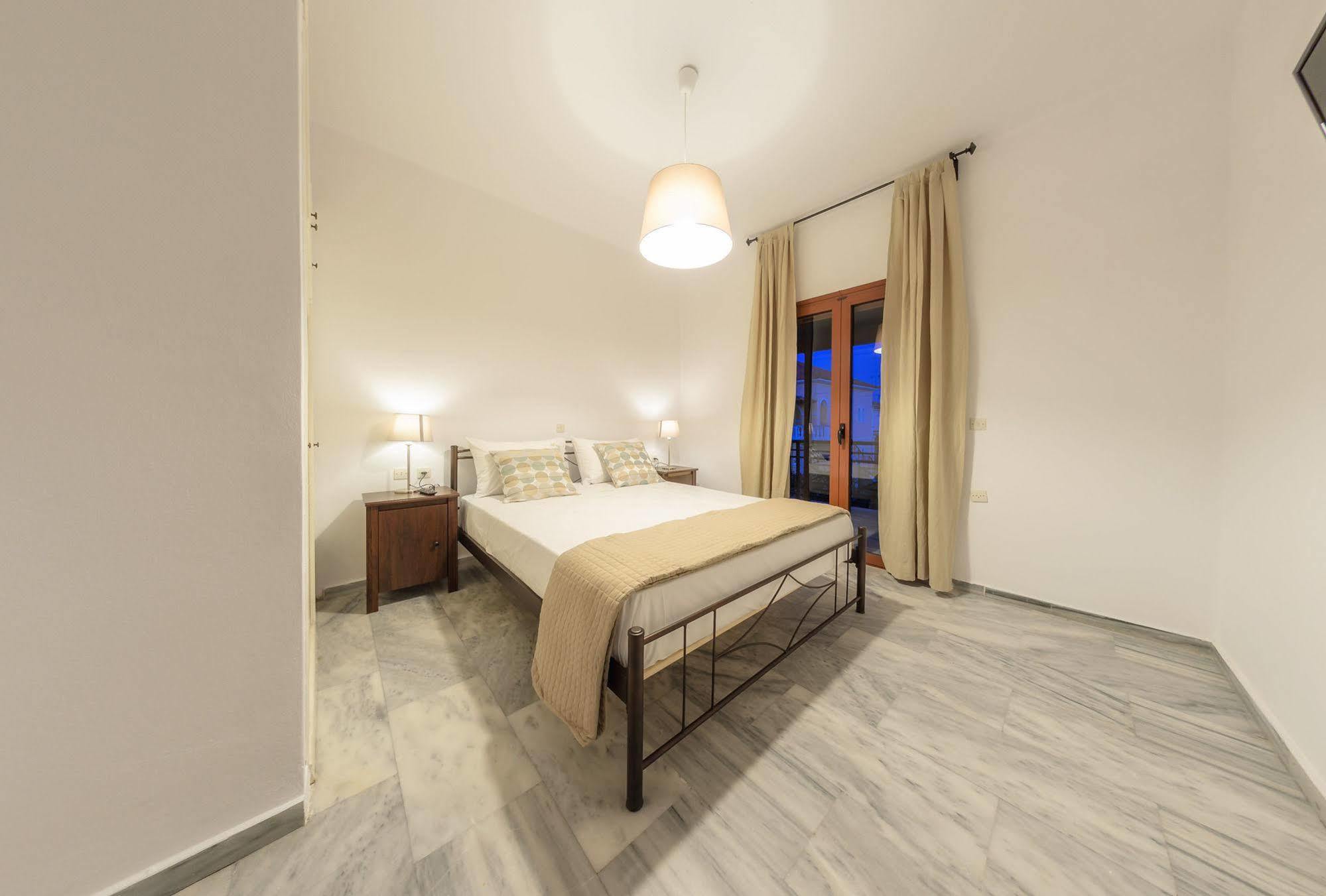 Kiki Studios Kalamaki  Ngoại thất bức ảnh